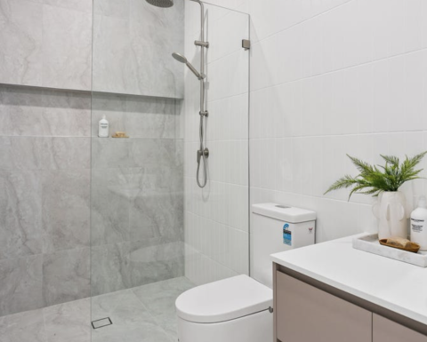 03c5b72d933e9409f91d9ab04aa5043d565075a5